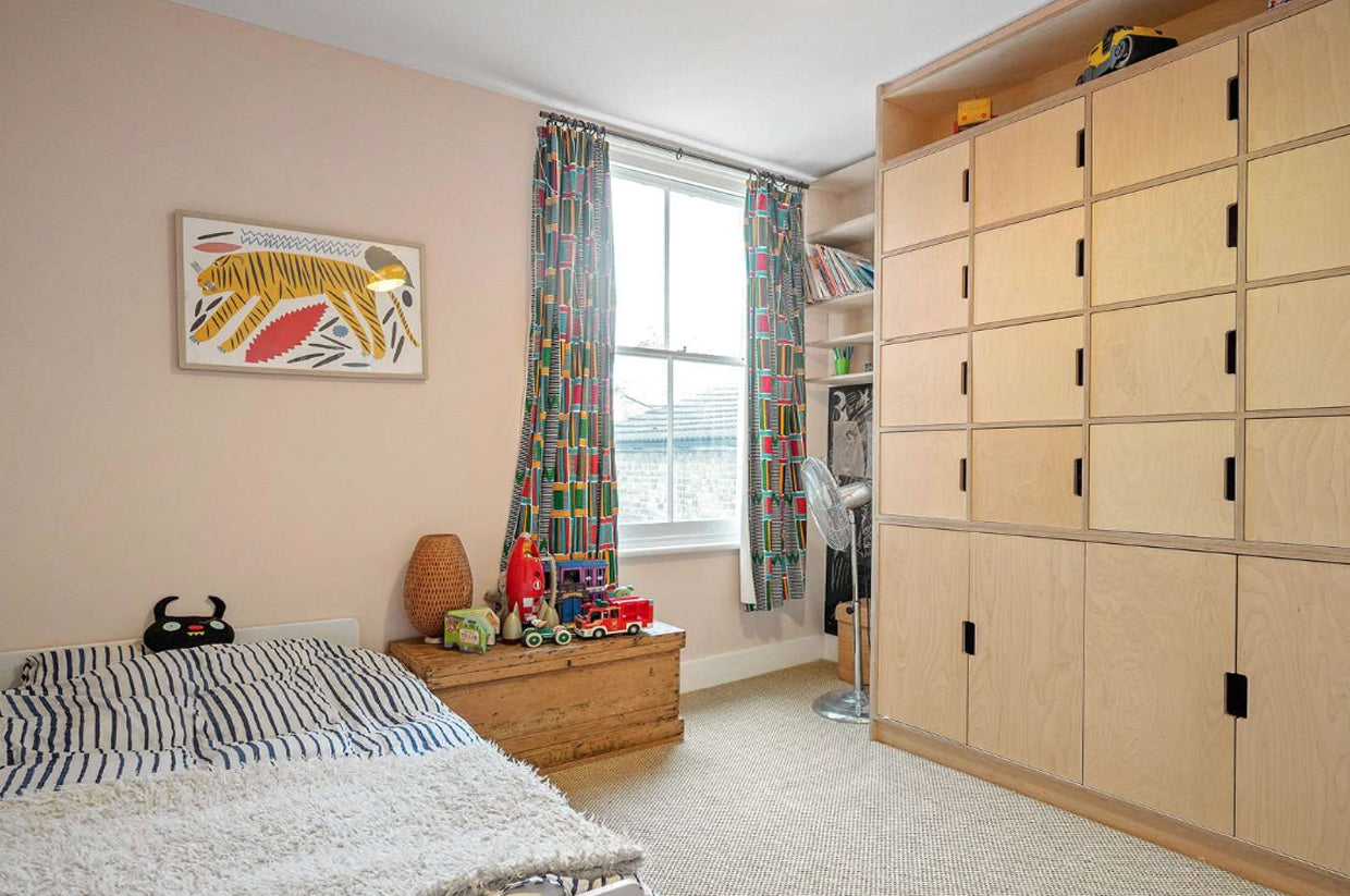 Lavers Road London, N16 0DT