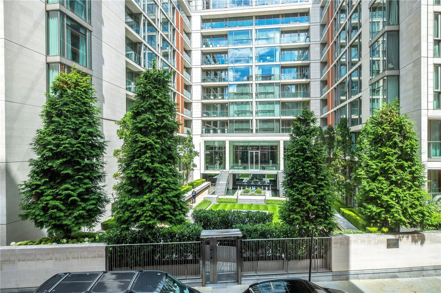 Lancelot Place Knightsbridge, SW7