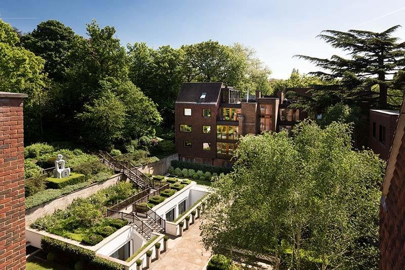 49, The Bishops Avenue, N2