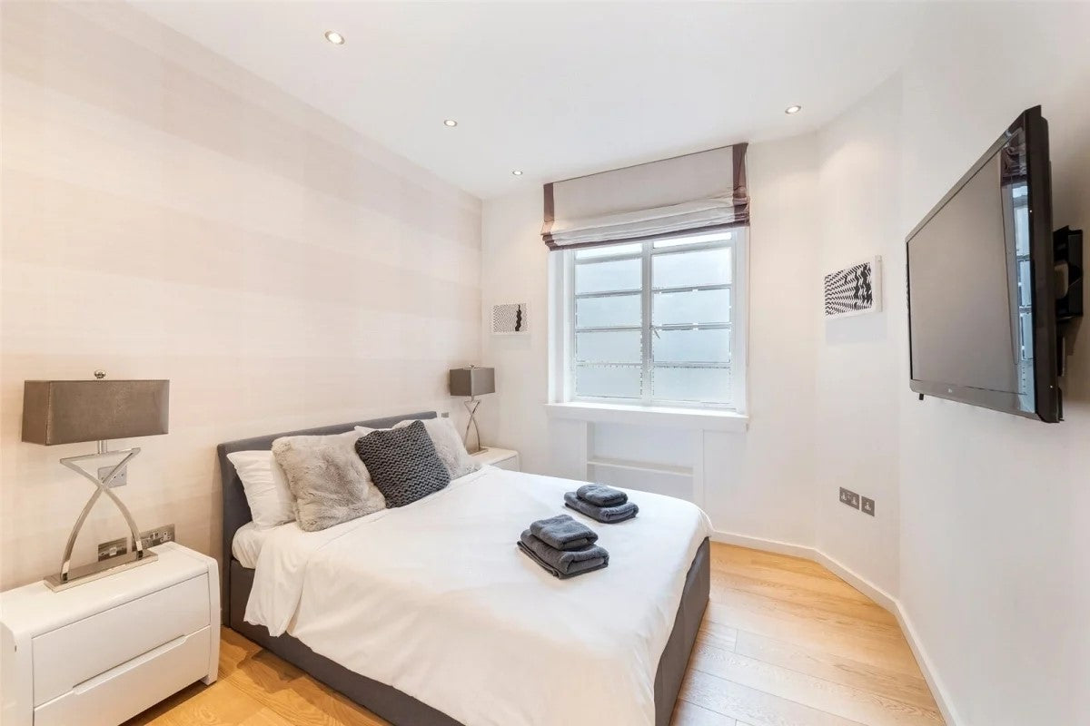 Lowndes Square Knightsbridge SW1X