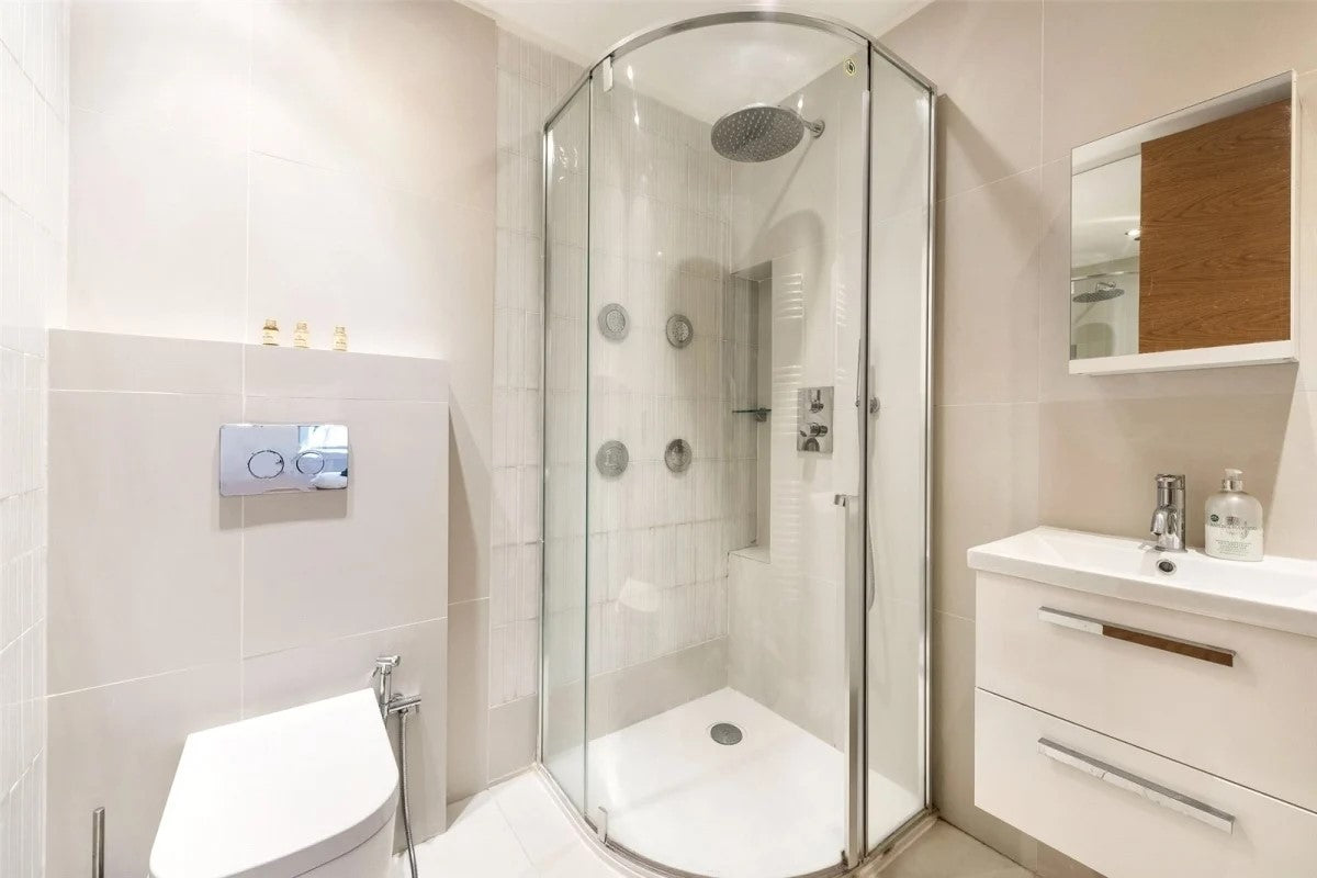 Lowndes Square Knightsbridge SW1X