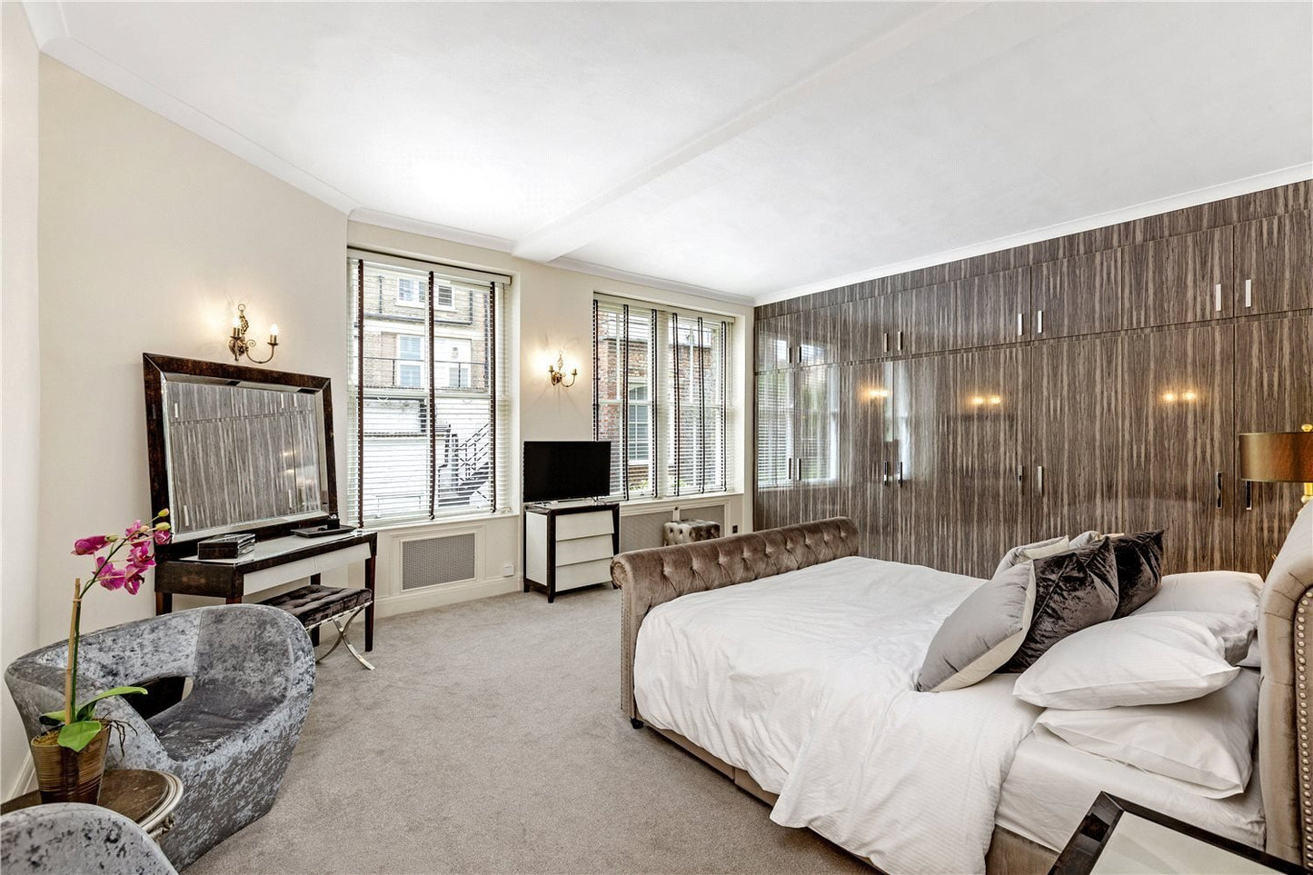Basil Street, Knightsbridge, SW3