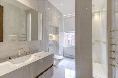 Cadogan Square, Knightsbridge, SW1X