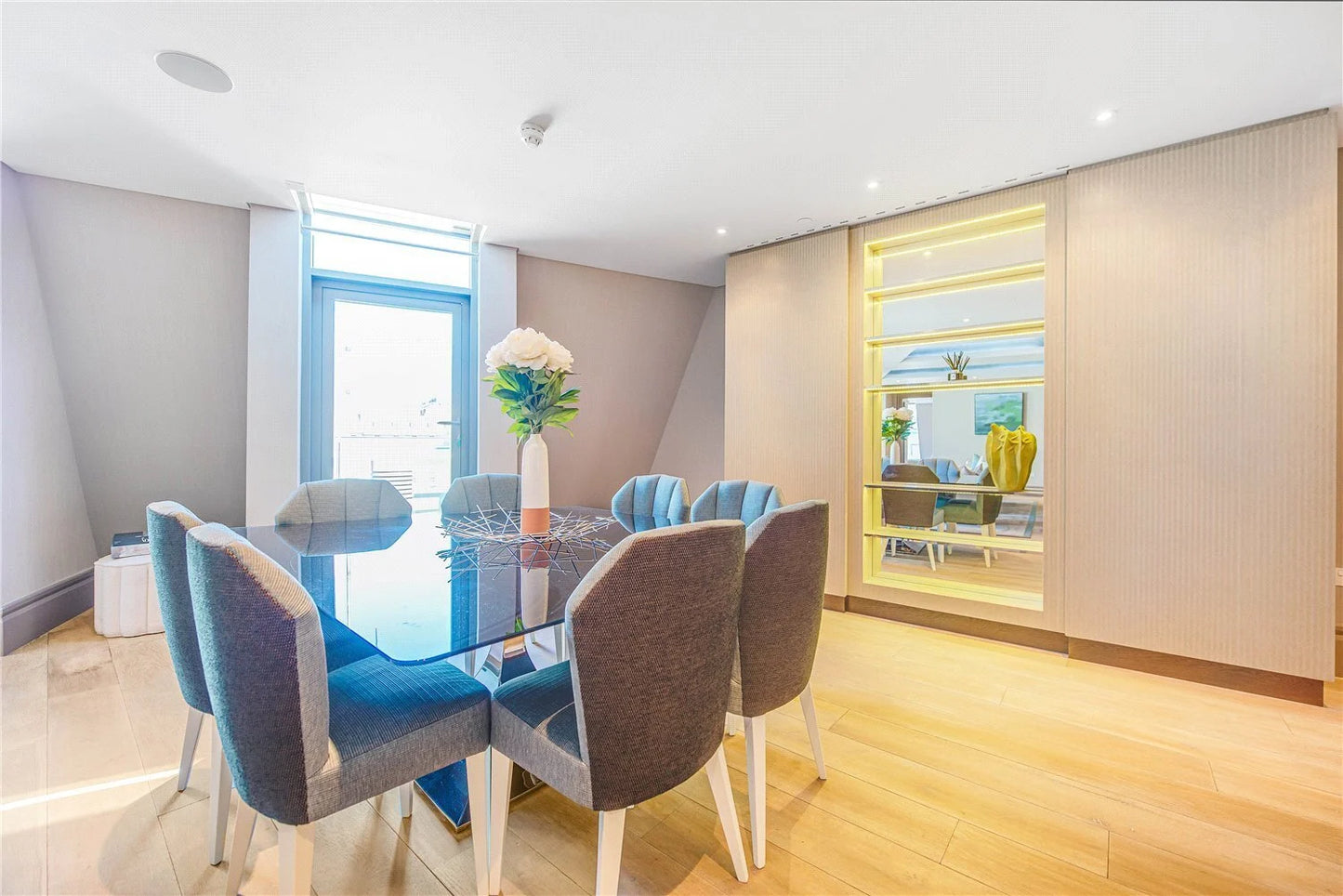 Dering Street, Mayfair, W1S