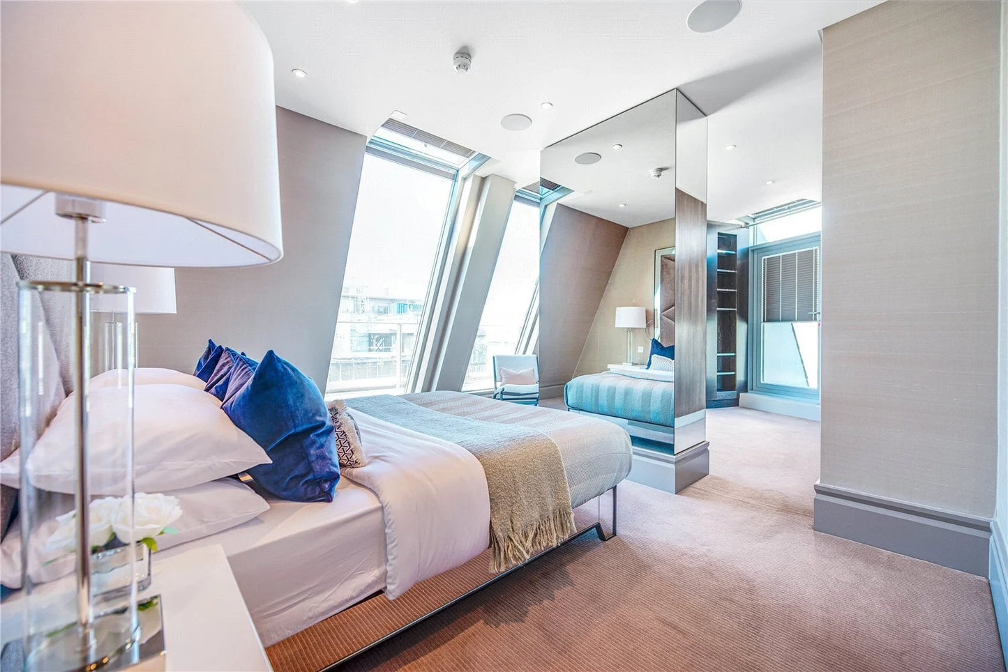 Dering Street, Mayfair, W1S