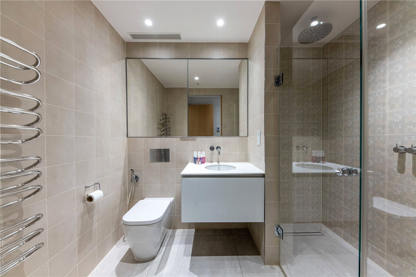 Knightsbridge, London, SW7