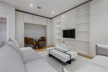 Lennox Gardens, London, SW1X