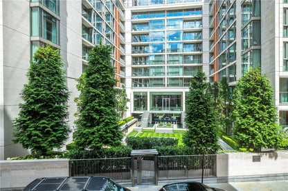 Lancelot Place Knightsbridge, SW7
