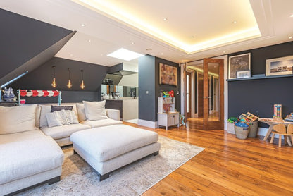 Mill Hill Place, NW7