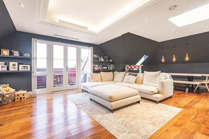 Mill Hill Place, NW7