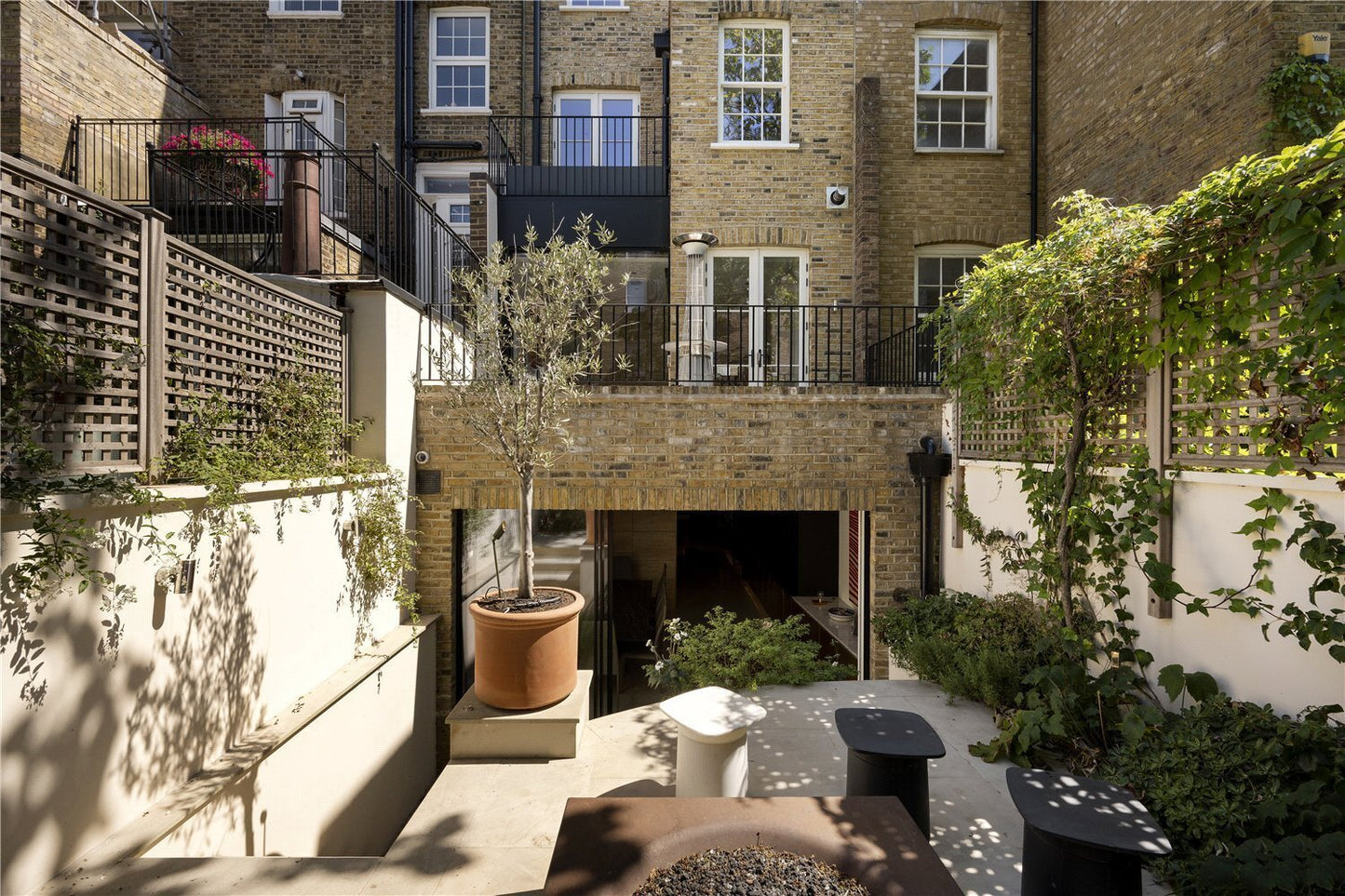 Moore Street, Chelsea, SW3