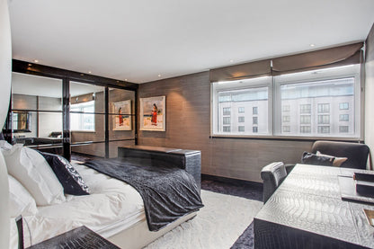 Park Towers, 2 Brick Street, London, W1J