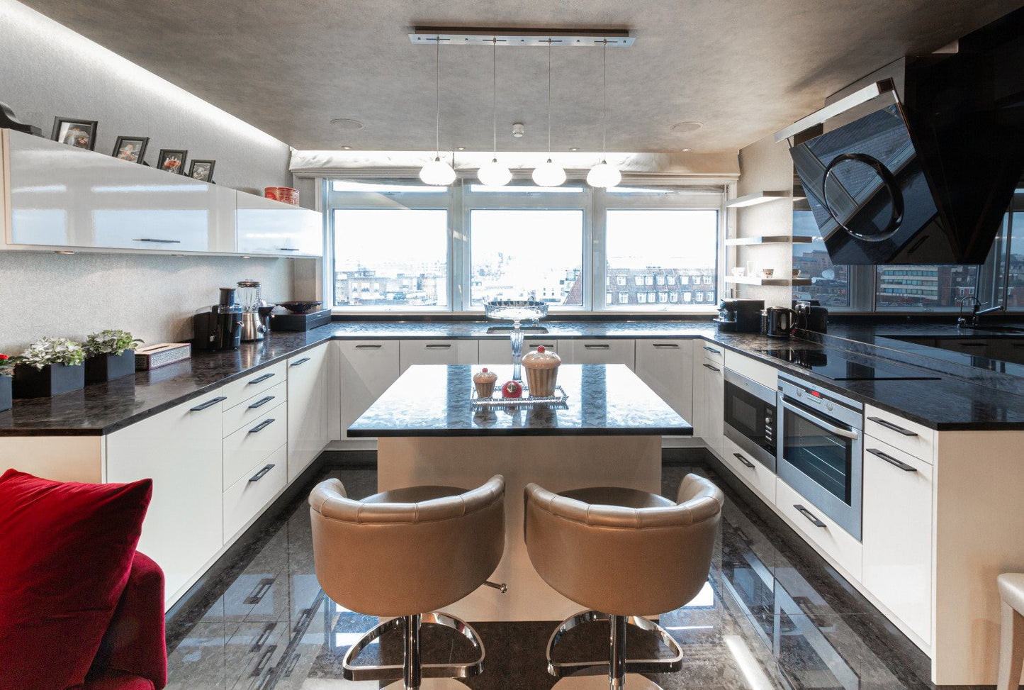 Park Towers, 2 Brick Street, London, W1J