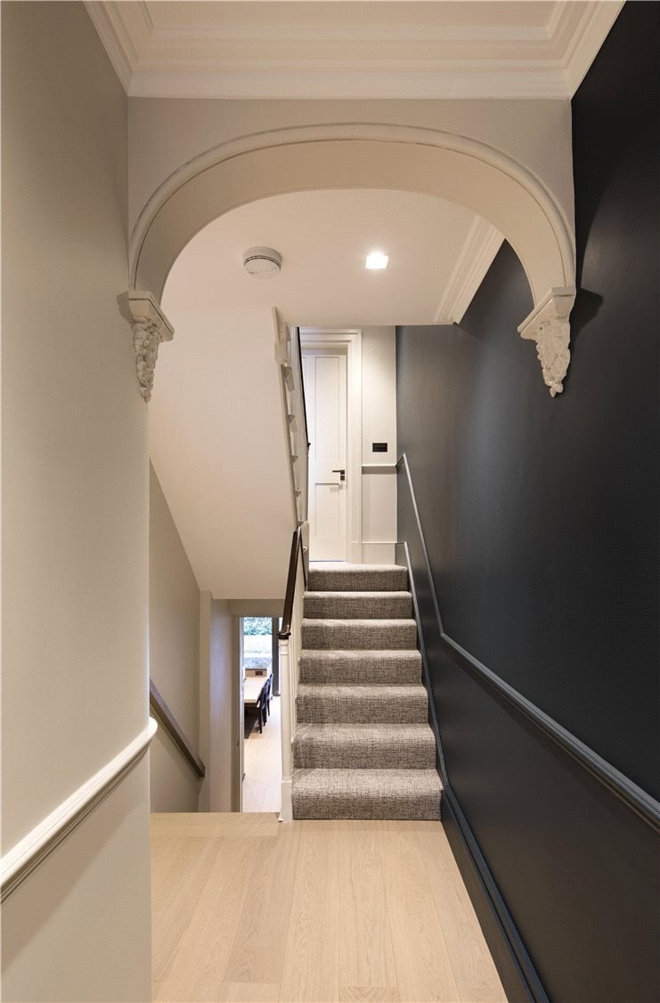 Trevor Square, Knightsbridge, SW7