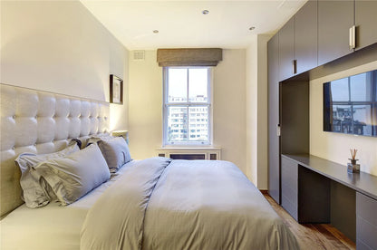 Hyde Park Gardens ,Hyde Park, W2