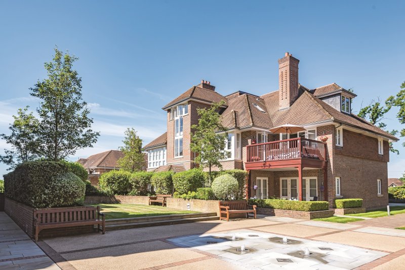 Mill Hill Place, NW7