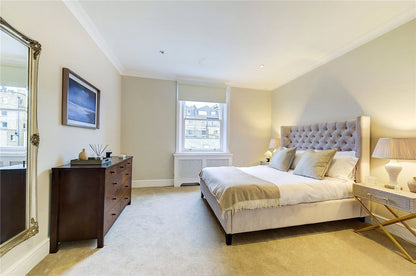 Pont Street, Knightsbridge, SW1X